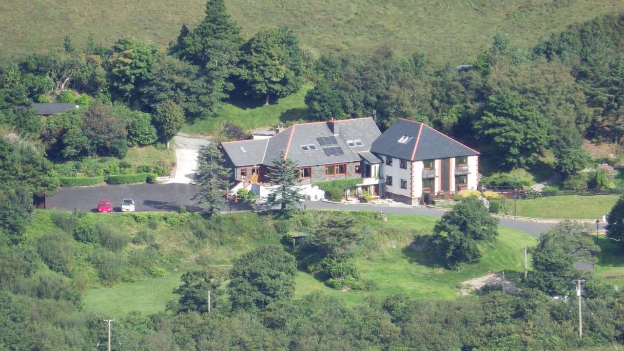Kylemore Pass Hotel 3*