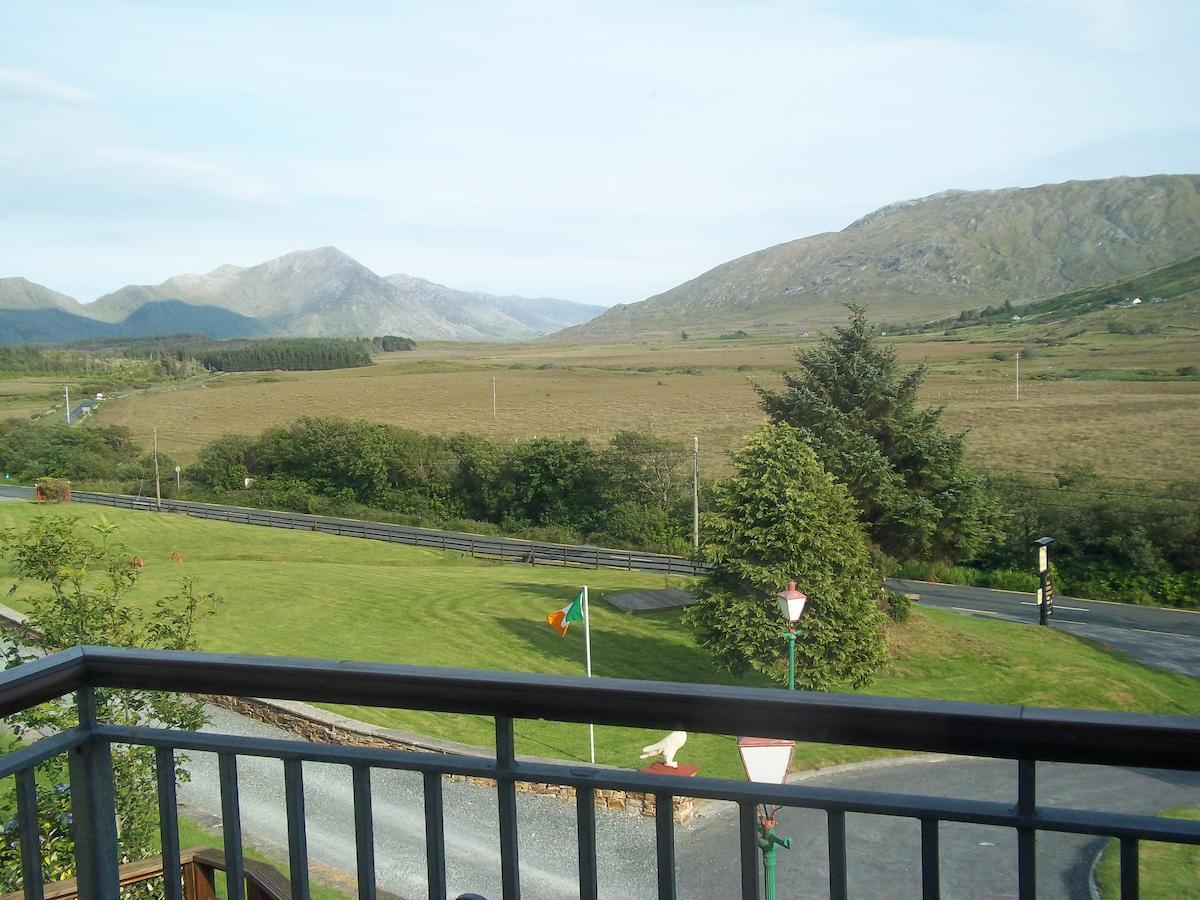 Kylemore Pass Letterfrack