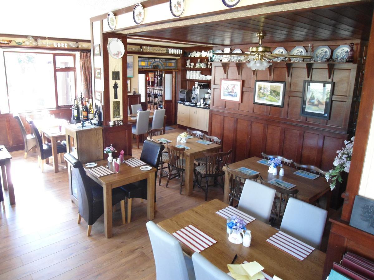 Hotel Kylemore Pass
