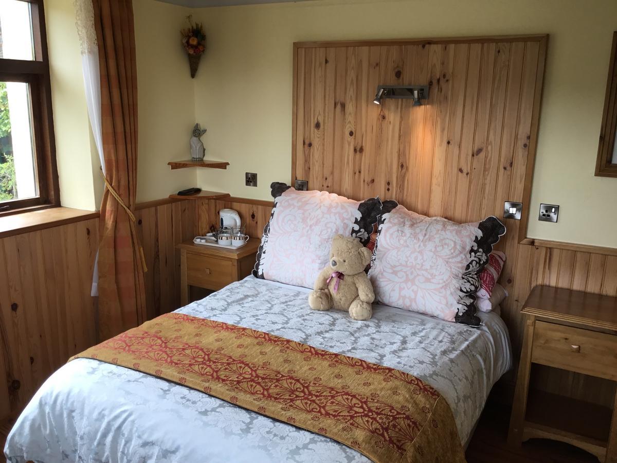 Kylemore Pass Hotel 3*